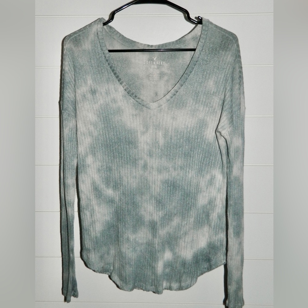 AE Soft & Sexy sweater top